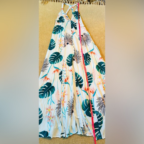 Hommage Multi-Color Floral Print Maxi Dress Size Medium - Picture 13 of 15